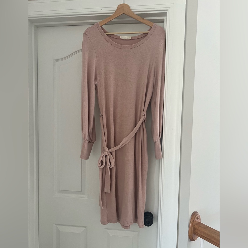 Hello Miz Blush Maternity Dress Size Large